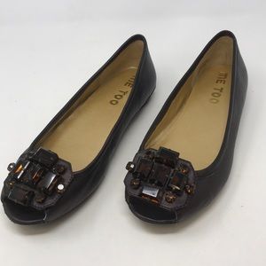 Me Too Open Toe Flats.    Size 7